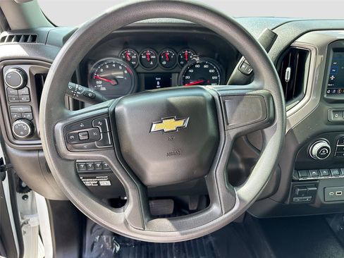 Used 2023 Chevrolet Silverado 1500 W/T w/ Trailering Package AWD/4WD image 11
