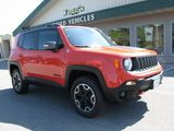Used 2017 Jeep Renegade Trailhawk image 2