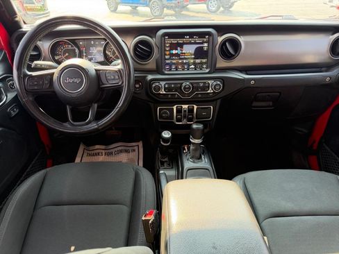 Used 2021 Jeep Gladiator Sport AWD/4WD image 10
