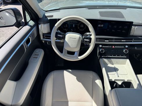 Used 2025 Hyundai Santa Fe SEL image 37