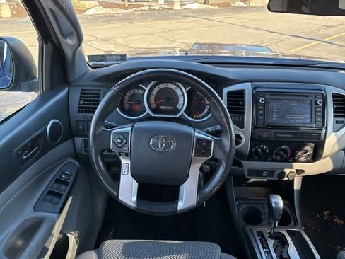 Used 2015 Toyota Tacoma 4x4 Double Cab image 21