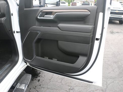 Used 2024 Chevrolet Silverado 2500 LT w/ Convenience Package AWD/4WD image 26