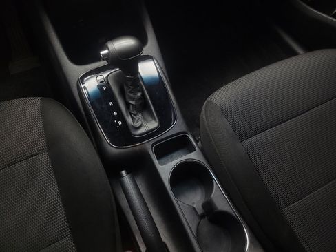 Used 2017 Kia Forte LX FWD image 26