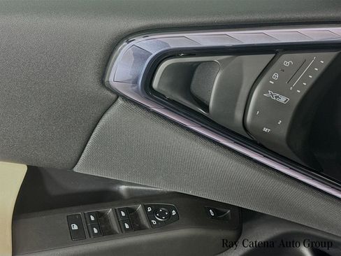 Used 2025 BMW X3 xDrive30i w/ Premium Package image 18