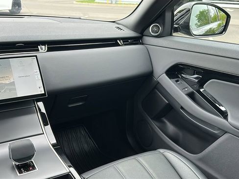 Certified 2026 Land Rover Range Rover Evoque S AWD/4WD image 23
