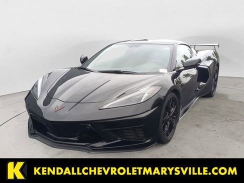 Used 2021 Chevrolet Corvette Stingray Premium Cpe w/ Z51 Performance Package RWD image 1