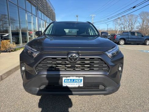 Used 2023 Toyota RAV4 XLE Premium image 9