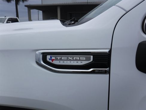 Used 2023 GMC Sierra 1500 SLT image 26