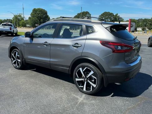 Used 2020 Nissan Rogue Sport SL FWD image 6