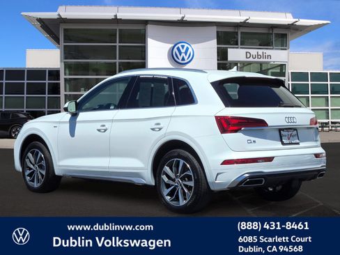 Used 2023 Audi Q5 2.0T Premium Plus w/ Premium Plus Package AWD/4WD image 6