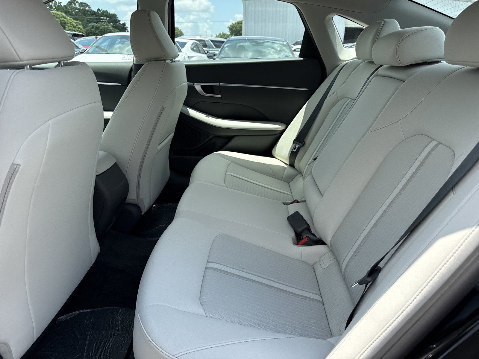 New 2026 Hyundai Sonata SEL FWD image 12