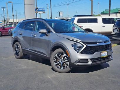 Used 2025 Kia Sportage EX w/ Premium Package