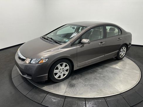 Used 2011 Honda Civic LX image 4