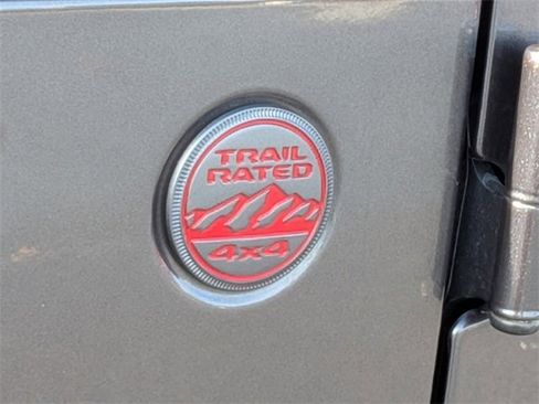 Used 2018 Jeep Wrangler Unlimited Rubicon image 10