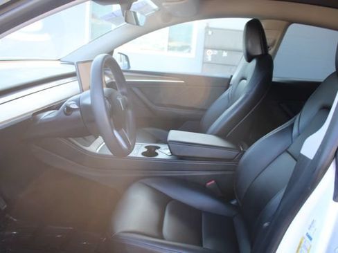 Used 2023 Tesla Model Y Long Range AWD/4WD image 38