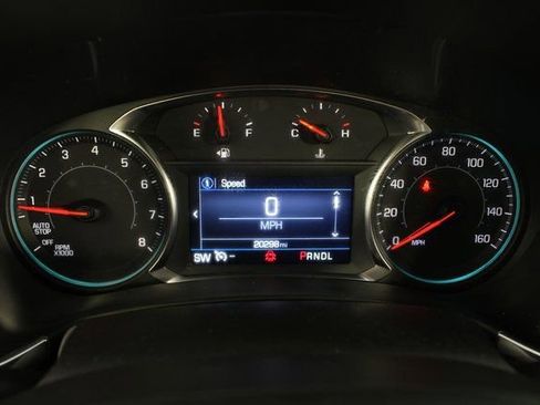 Used 2024 Chevrolet Equinox LT image 11