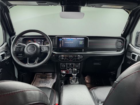 Used 2024 Jeep Wrangler Rubicon w/ Technology Group image 17