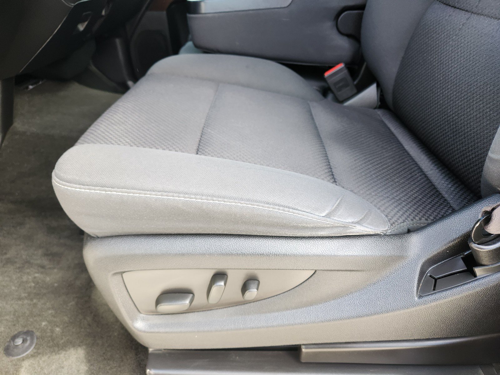 Used 2015 GMC Sierra 1500 SLE w/ Texas SLE Value Package RWD image 19