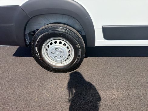 Used 2026 RAM ProMaster 2500 w/ Convenience Group FWD image 30