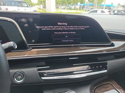 Certified 2023 Cadillac Escalade Sport Platinum AWD/4WD image 30