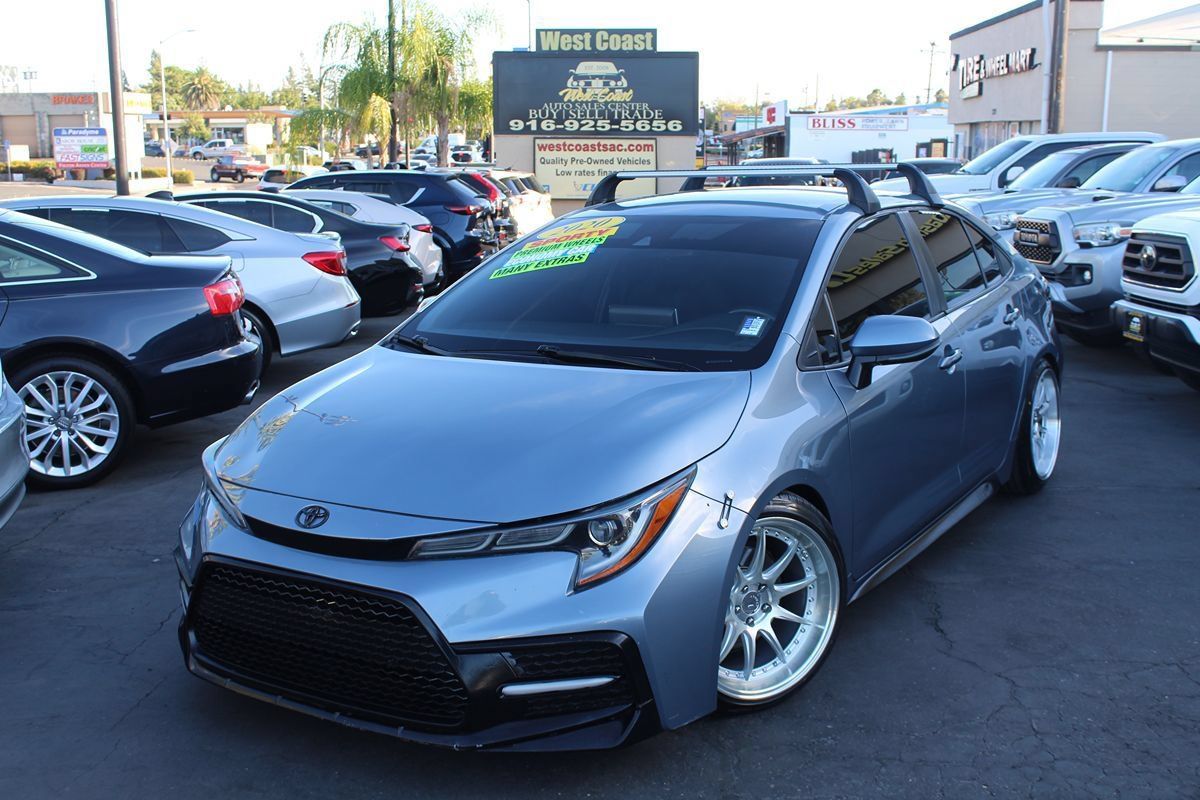 Used 2020 Toyota Corolla SE w/ Carpet Mat Package (TMS) FWD image 39