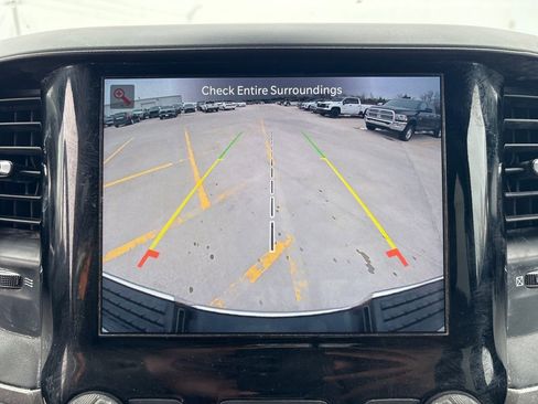 Used 2024 RAM 2500 Tradesman w/ Chrome Appearance Group image 25