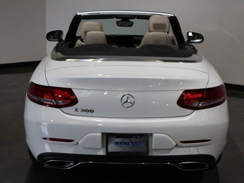 Used 2018 Mercedes-Benz C 300 Cabriolet image 13