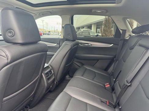 Used 2019 Cadillac XT5 Luxury image 9