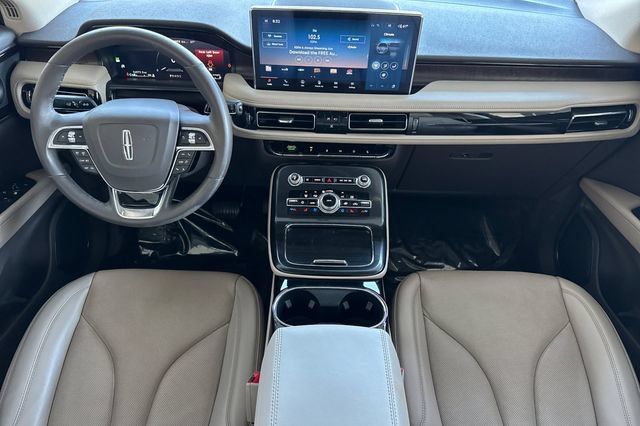 Used 2021 Lincoln Nautilus Reserve FWD image 15
