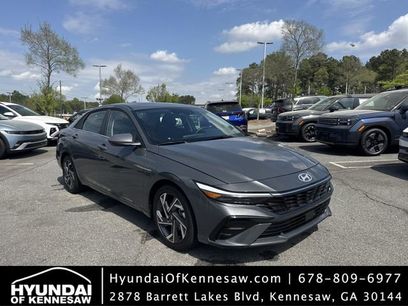 Certified 2025 Hyundai Elantra SEL