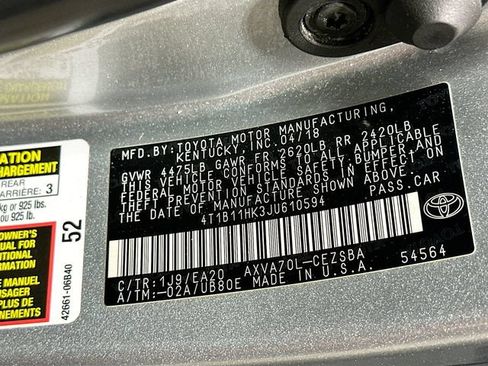 Used 2018 Toyota Camry SE FWD image 28