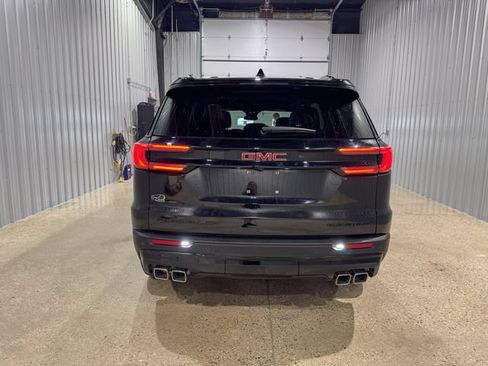 Used 2025 GMC Acadia Elevation w/ Black Edition AWD/4WD image 4
