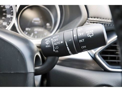 Used 2025 MAZDA CX-5 AWD 2.5 S w/ Preferred Package image 18