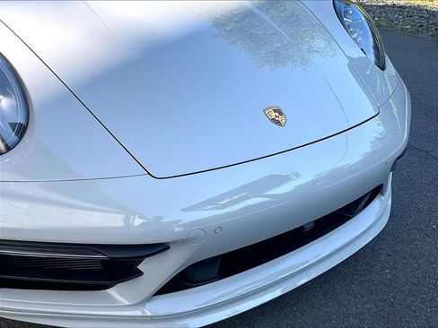 Certified 2022 Porsche 911 Carrera GTS RWD image 32
