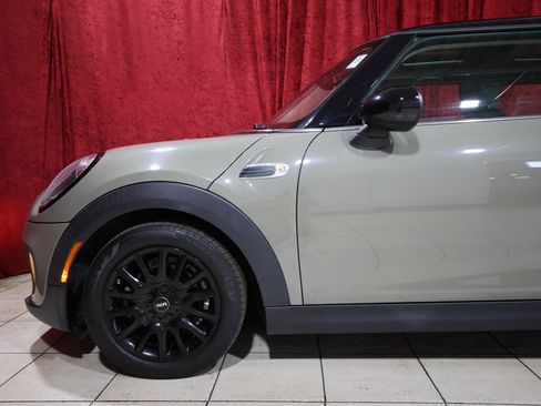Used 2019 MINI Cooper 2-Door Hardtop FWD image 5