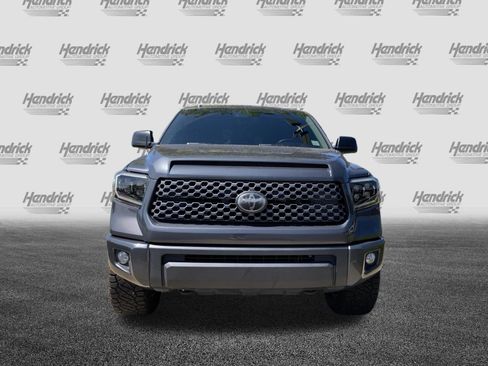 Used 2018 Toyota Tundra SR5 w/ SR5 Upgrade Package AWD/4WD image 3