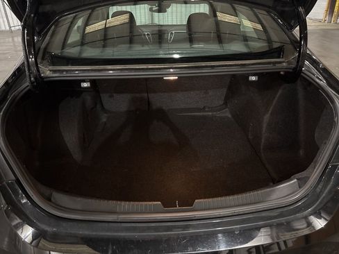 Used 2023 Chevrolet Malibu LT image 13