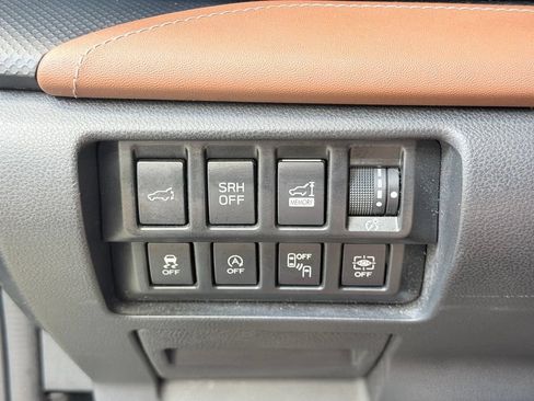 Used 2021 Subaru Forester Touring w/ Popular Package #2 AWD/4WD image 38