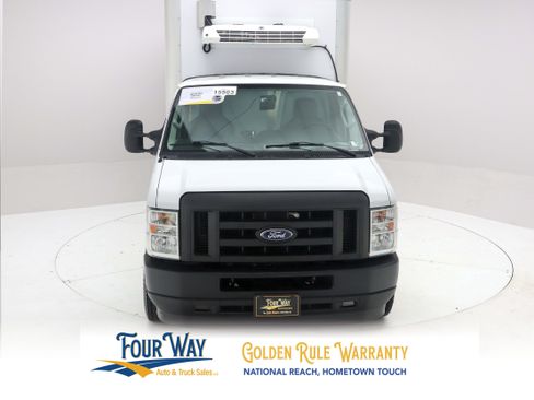 Used 2024 Ford E-350 and Econoline 350 Super Duty w/ Power Windows & Locks Group RWD image 8