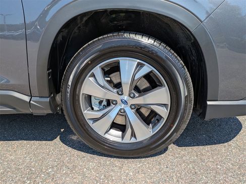 Certified 2025 Subaru Ascent Premium image 10