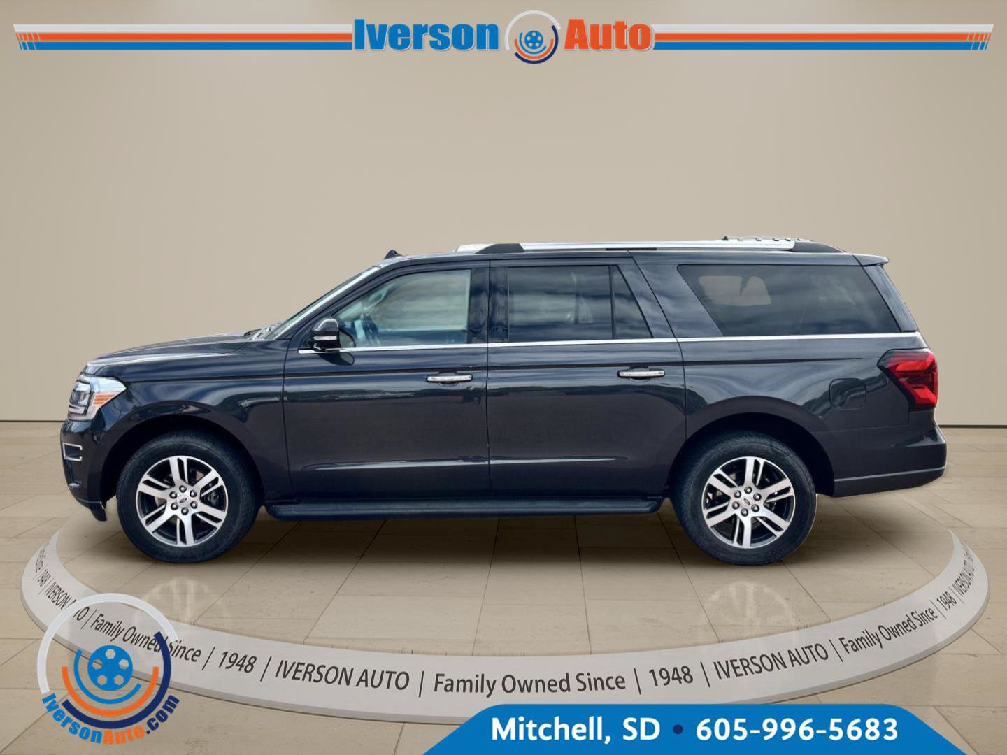 Used 2024 Ford Expedition Max Limited AWD/4WD image 1