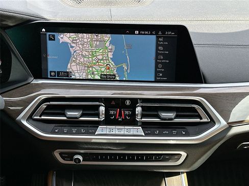 Used 2023 BMW X5 xDrive40i w/ Premium Package image 13