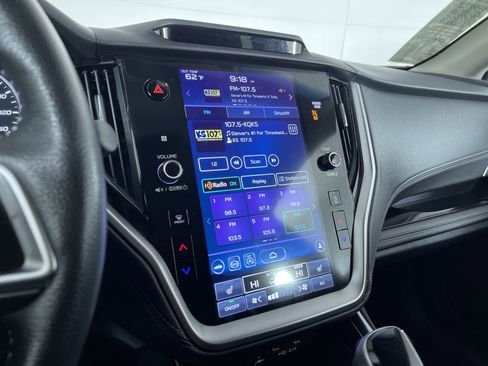 Used 2022 Subaru Outback Limited AWD/4WD image 17