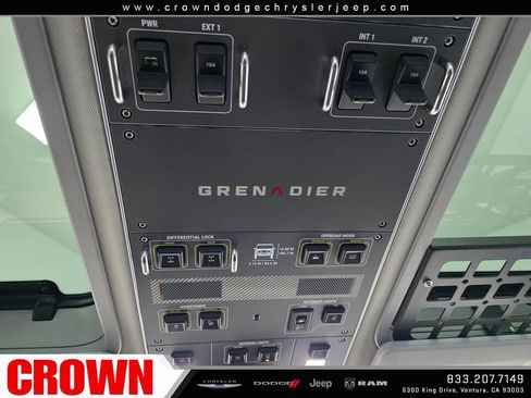 Used 2024 INEOS Grenadier AWD/4WD image 32