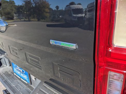 Certified 2019 Ford Ranger Lariat w/ Technology Package image 14