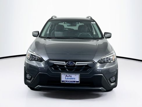 Used 2023 Subaru Crosstrek 2.0i Premium AWD/4WD image 2