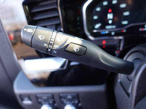 Used 2023 GMC Sierra 1500 Elevation image 37