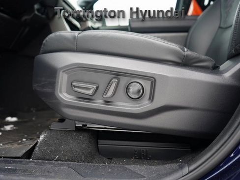 Used 2025 Toyota Sequoia Limited image 31