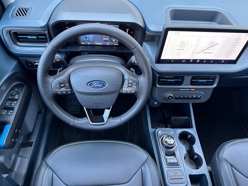 New 2025 Ford Maverick Lobo image 20