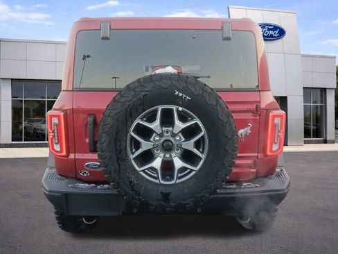 New 2025 Ford Bronco Badlands image 24